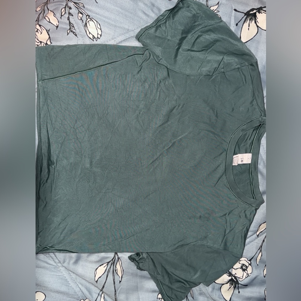 Lululemon Wundermost Crop